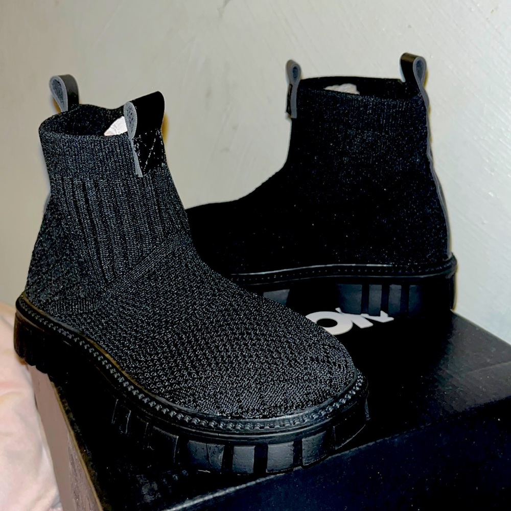 Kid Nova Shoes